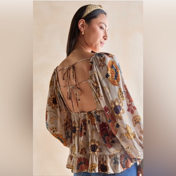 New Francesca’s Monica Open Tie Back Floral Boho Blouse - Picture 3 of 6